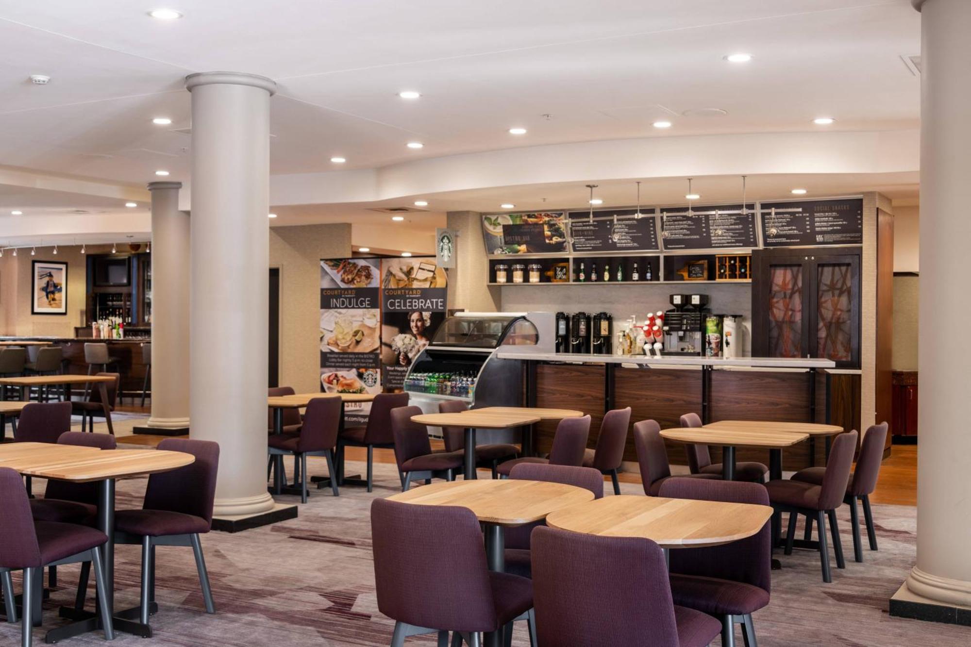 Courtyard By Marriott Newark-University Of Delaware Buitenkant foto