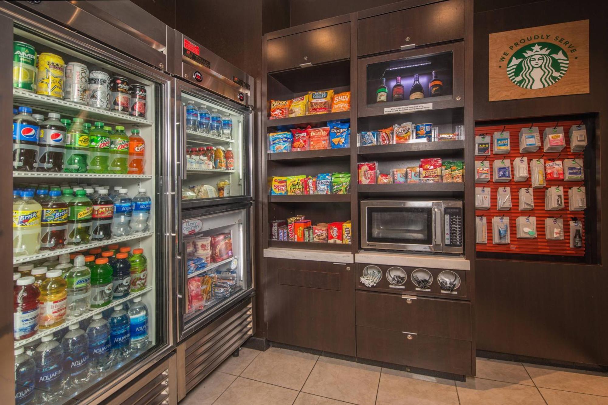 Courtyard By Marriott Newark-University Of Delaware Buitenkant foto
