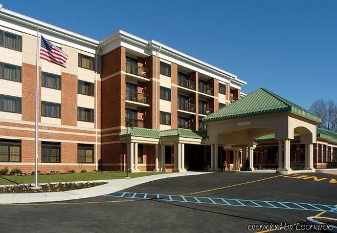Courtyard By Marriott Newark-University Of Delaware Buitenkant foto