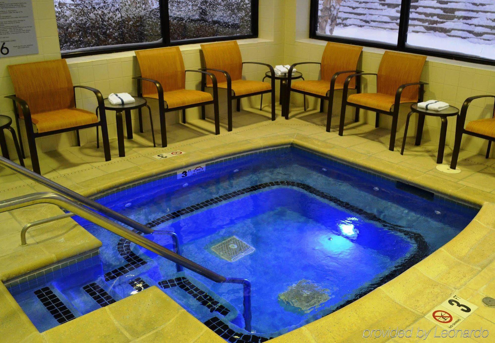 Courtyard By Marriott Newark-University Of Delaware Buitenkant foto